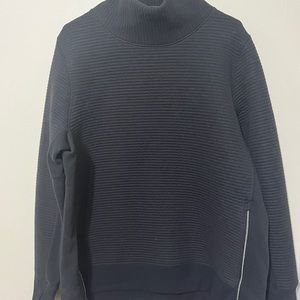 All In Motion Quilted Pullover Sweatshirt- black. XXL